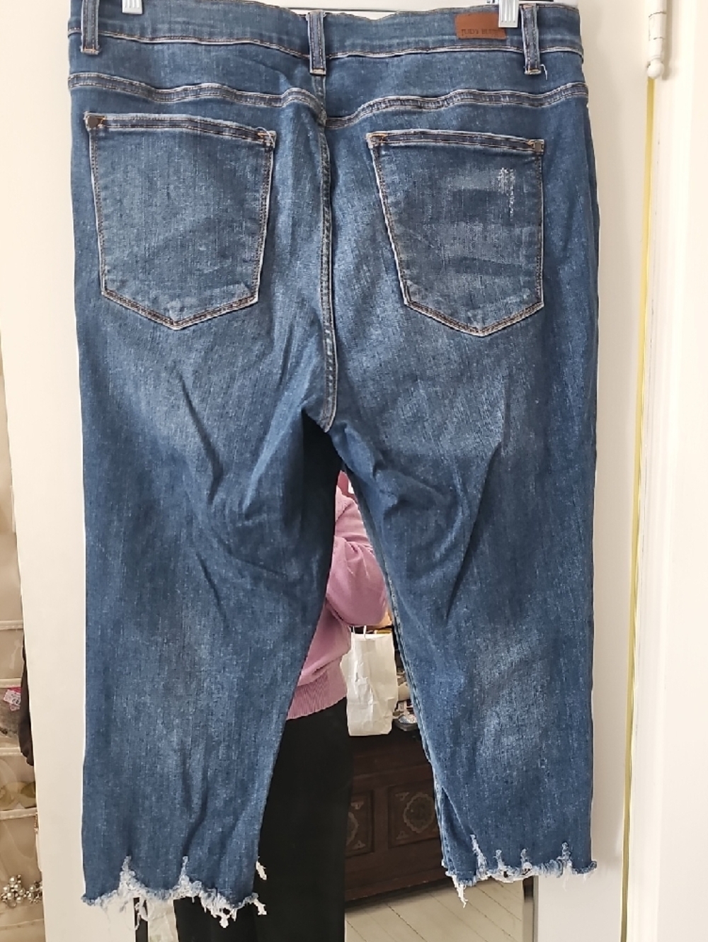 Judy Blue Medium Blue Skinny Fit Capri W/ Raw Hem 18W - Picture 3 of 3
